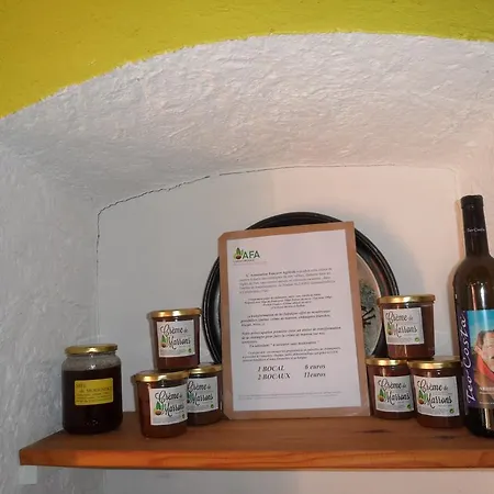 Alojamento de Acomodação e Pequeno-almoço Chambres D'hotes Casa Sylvana *